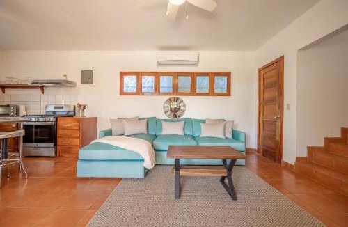 Junquillal House | Casa Palma Real