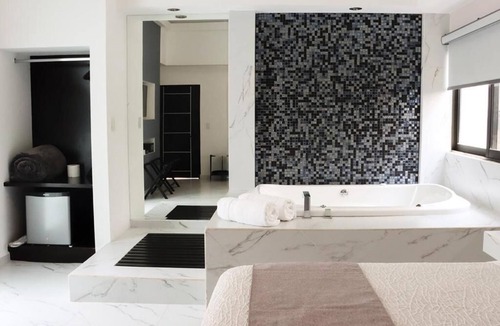 Cuernavaca Hotel | Casa Tabachin