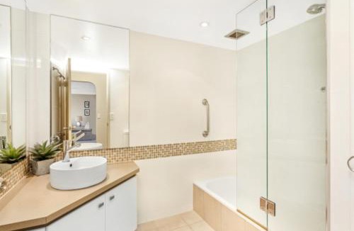 Burleigh Heads Apartment | Cashelmara Burleigh - Hosted by Burleigh Letting