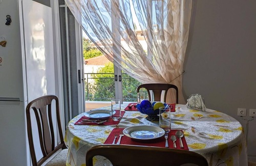 Molos-Agios Konstantinos Apartment | Central Apartment in Agios Konstantinos