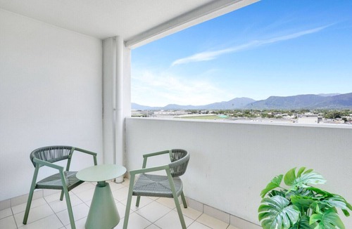 Cairns Central Business District Apartment | Central Cairns Condo with Rooftop Pool, City Views & Secure Parkin