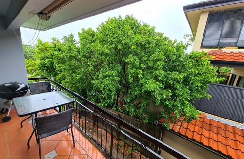 St. Lucia Apartment | Charming 2bd apt near UQ & ferry