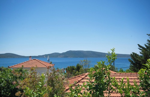Nimfea Villa | Charming villa with 2 bedrooms and WiFi, AC in peaceful Alonissos