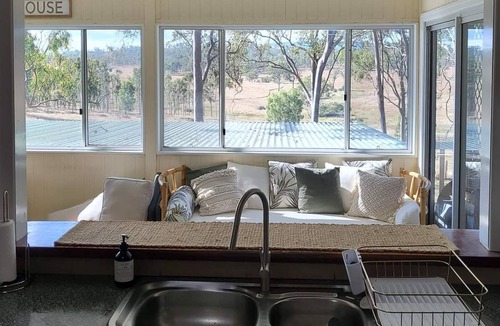 Crossdale Other | Cheerful Farmhouse 10 Mins From Somerset Dam