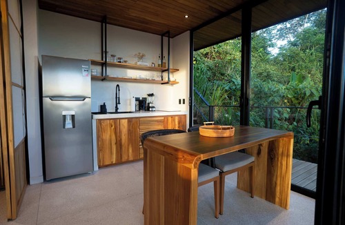 Santiago House | Chic 1BR Escape Breathtaking Balcony Views