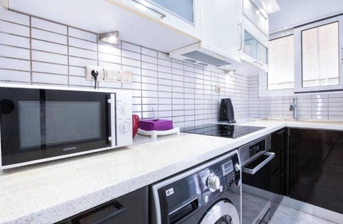 Vyronas Apartment | "cityscape-zen-penthouse"
