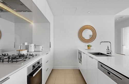Waterloo Apartment | Cloud Top, Waterloo Hosted by: L'Abode