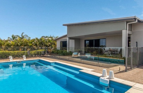 River Heads House | Coastal Comfort with Fraser Island Views