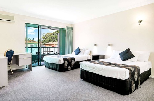 Cleveland Hotel | Comfort Hotel Pacific Cleveland