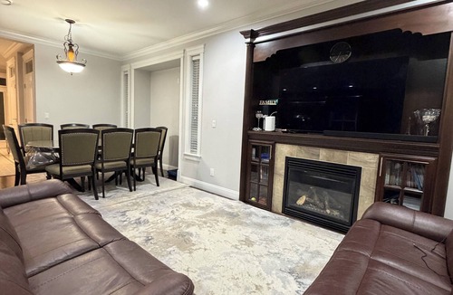Southwest Gordon Estate House | Comfortable and spacious bedroom in Langley!