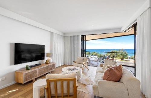 Coolum Beach Apartment | Coolum First Bay 121