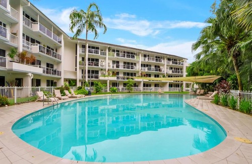 Palm Cove Apartment | Coral Coast - Rainforest Resort by Palm Cove Beach