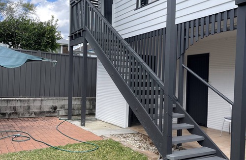 Graceville Apartment | Cosy and private self contained retreat in a great location, pet friendly