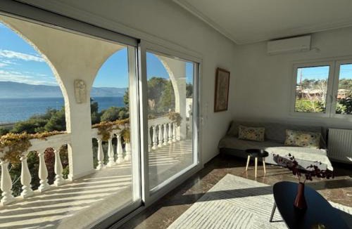 Katakali House | Country house by the Sea 200m & Sea View with garden