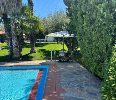Oropos House | Country House with Pool and Big Garden