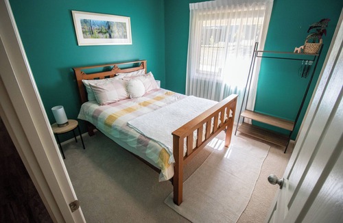 Applethorpe Other | Country Retreat, private, pet friendly only 5 minutes from Stanthorpe.