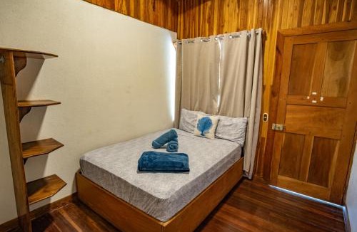 Santa Elena Hostel | Cowboy Hostel - Habitaciones con Baño Privado