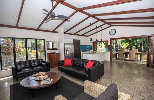 Port Douglas House | Cowrie Beach House Port Douglas
