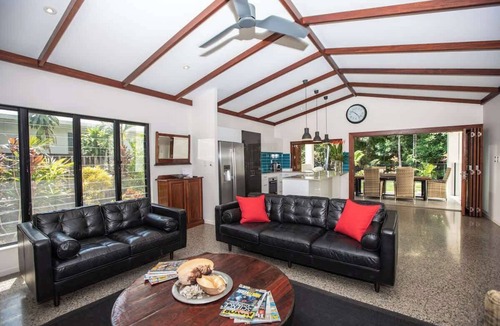 Port Douglas House | Cowrie Beach House Port Douglas