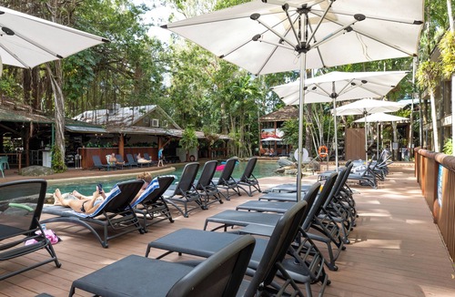 Port Douglas Apartment | Cozy studio in gorgeous Port Douglas with WiFi, fitness room, AC