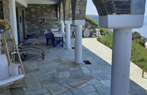 Lefokastron Apartment | Cozy vacation apartment with stunning sea views, 5 minutes' walk from the beach