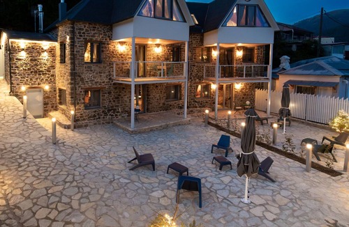 Karpenisi Ski Chalet | Dandy Villas Karpenisi- Snowflake Private & Lux 3story Chalet - The Snowy Heaven