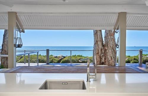 Clifton Beach House | Decked Out By The Sea