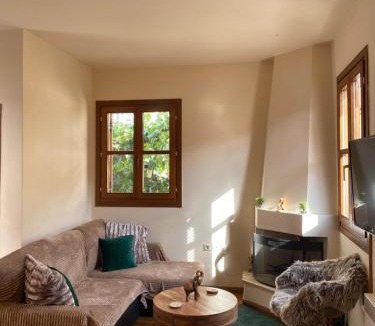 Delfoi Apartment | Delfi's cozy maisonette