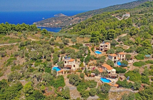 Votsi Villa | Deluxe Alonissos Island | Villa Elia | 1 Bedroom | Private Pool & Beautiful Sea.
