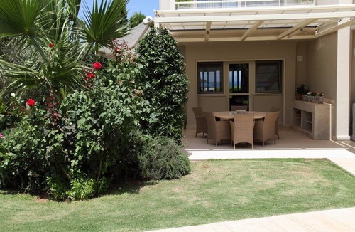 Chalcis Villa | Deluxe Chalkida Villa | Coral Villa | 210 m² | 3 Levels 4 Bedrooms | Ocean.