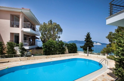 Karavomylos Villa | Deluxe Kefalonia Apartment | Apartment Amaryllis | 1 Bedroom | Outdoor Pool |.
