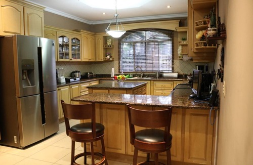San Antonio de Belen House | Deluxe Property in Cariari