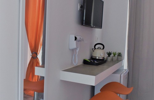 Faliraki Apartment | Deluxe room near the sea 2