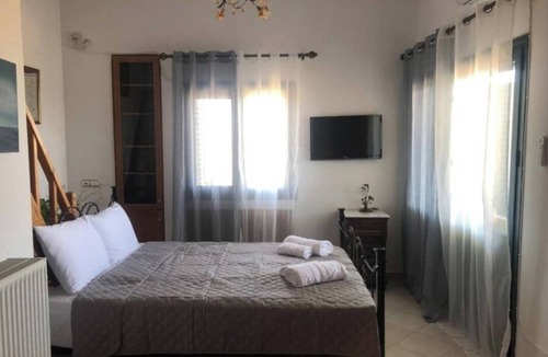 Friligkianika Resort | Detached maisonette House with two verandas, and full furnitured.