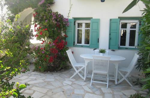 Ornos Apartment | Diles Complex Apartment