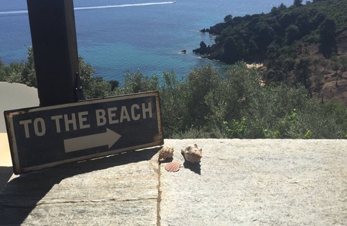 Kanapitsa Villa | Direct beach access and stunning views