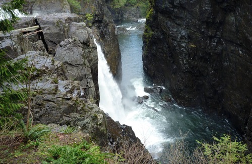 Campbell River Bed & Breakfast | Discovery Passage Ocean views from your room