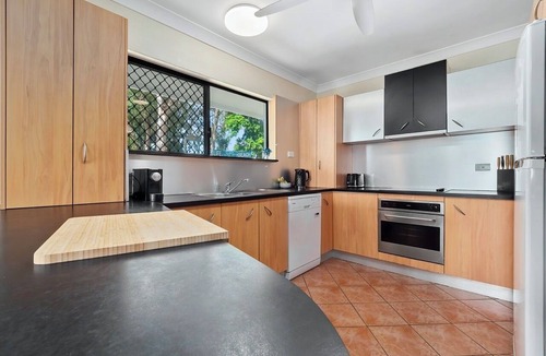 Clifton Beach House | Dolce Vita Beach House 4 Bedrooms