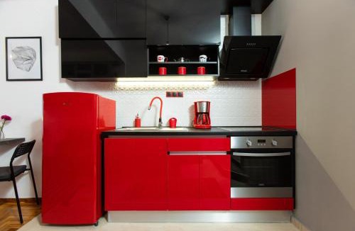 Thessaloniki City Centre Apartment | Downtown Luxury Boutique Suites : the red suite