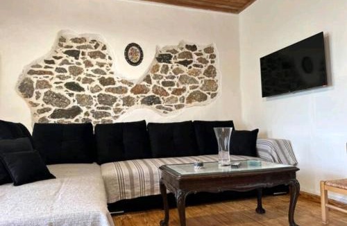 Kymi-Aliveri House | Dreamcatcher