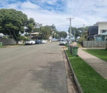 Bongaree Apartment | Dreams on Lovely Bribie Island