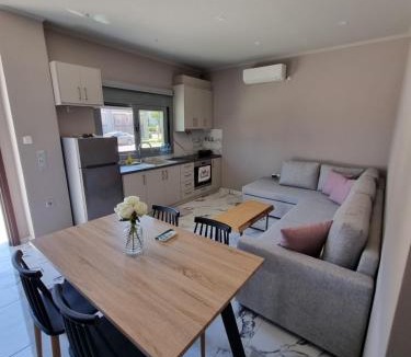 Eretria Apartment | E&D Apartments