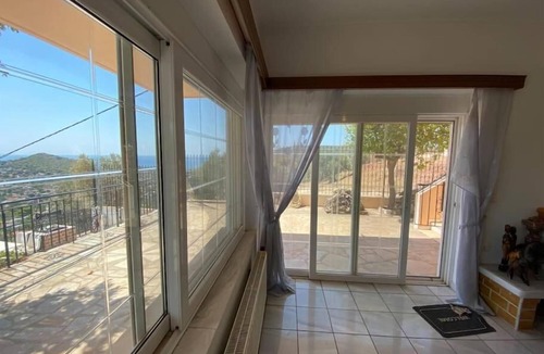 Kalyvia Thorikou House | Eagles Nest Villa Your Grecian Paradise
