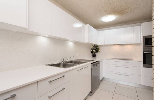 Caloundra Apartment | Edgecliffe Unit 10 Kings Beach QLD
