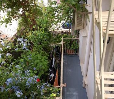 Chalcis Apartment | Efrosini's studio semi-basement
