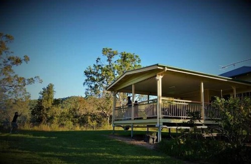 Darlington Cottage | Eighteen Mile Cottage - river access with breathtaking views!