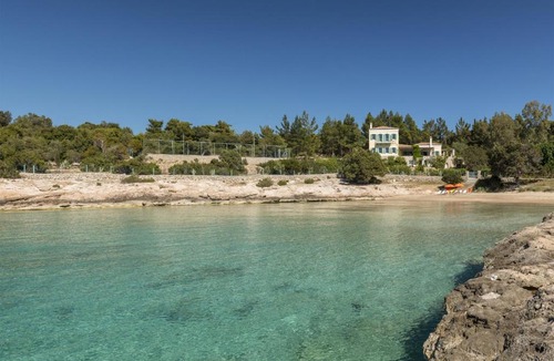 Kilada Villa | Electra Beachfront Villa