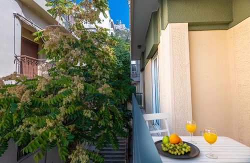 Neapoli Apartment | Elegant apartment in Kolonaki