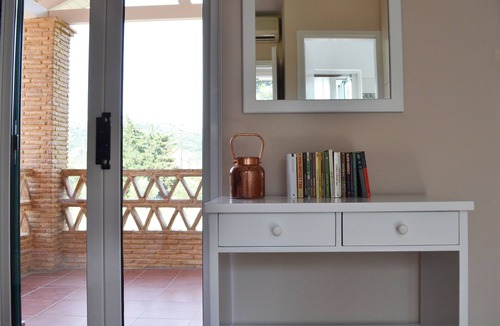 Kalamaki House | Elegant Maisonette RUBY