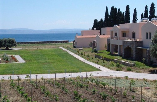 Agios Mamas Apartment | Enalia Gi